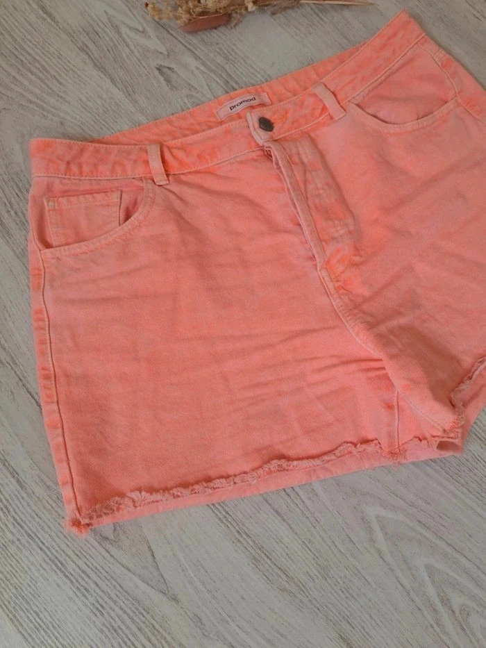 🌸 Short de mujer de cintura alta coral rosa Promod – Nuevo – Talla 44 (conviene para un 40) 🌸 – photo 3